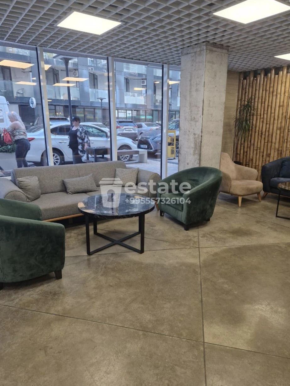 Ниджарадзе 18